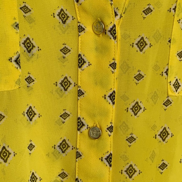 Bright Yellow Blouse - Picture 4 of 4